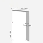Illustration som visar minimimått för dörröppning: bredd över 76 cm, höjd över 76 cm och karmtjocklek över 4 cm för montering av barngrind.