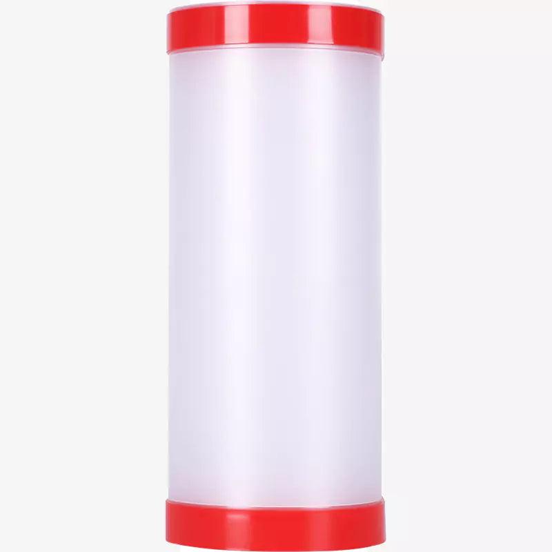 Genomskinlig klämskydd för dörrar, designat för att förhindra att barn klämmer fingrarna i dörrens bakkant.